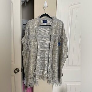 Simply styled cardigan